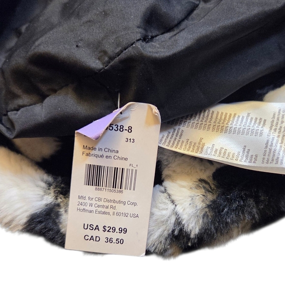 Black and White Checkered Men's Hat - Picture 4 of 4